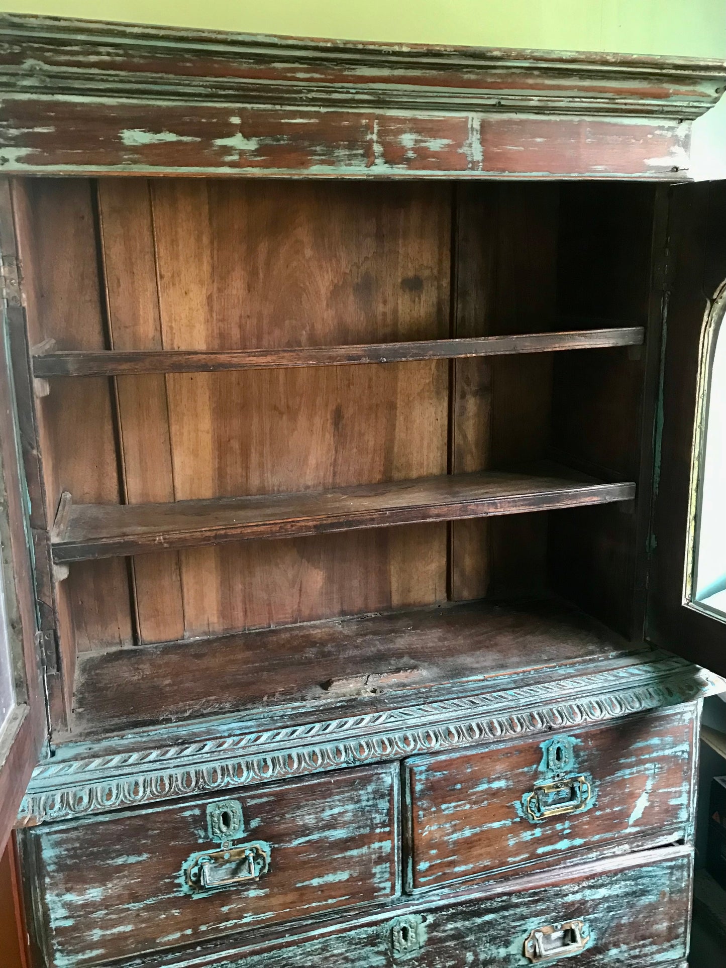 Beautiful antique Indian dresser