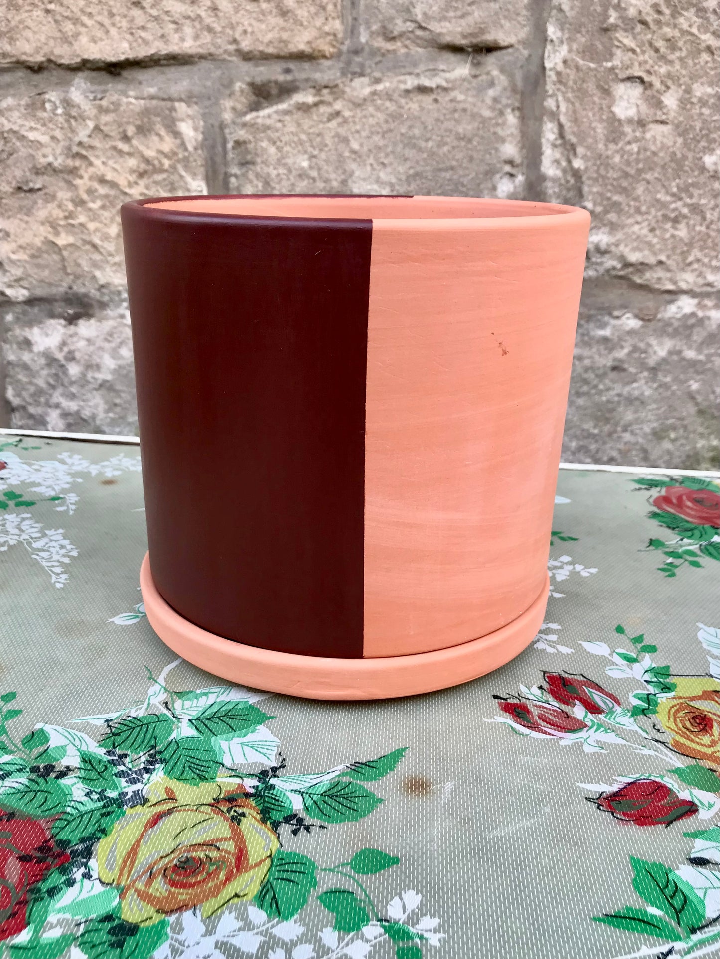 Hand painted contemporary terracotta plant pots in your choice of colours - indoor