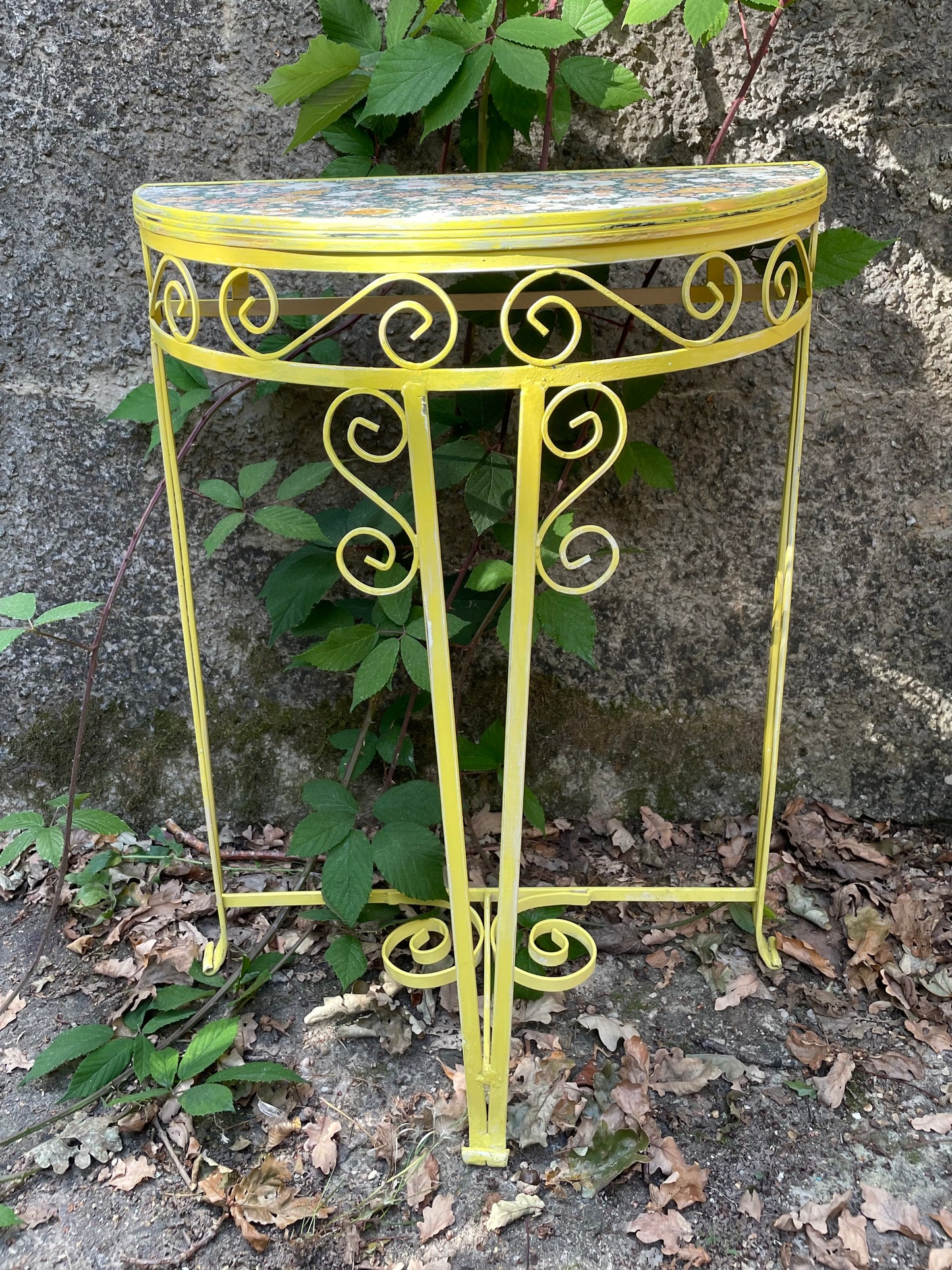 Vintage metal half moon table / plant stand