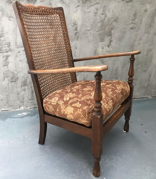 Vintage bedroom/nursing chair available for refurb/ painting and reupholstery