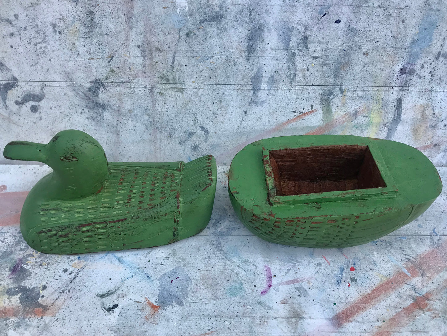 Vintage milk painted wooden duck lidded box Vintage milk painted wooden duck lidded box