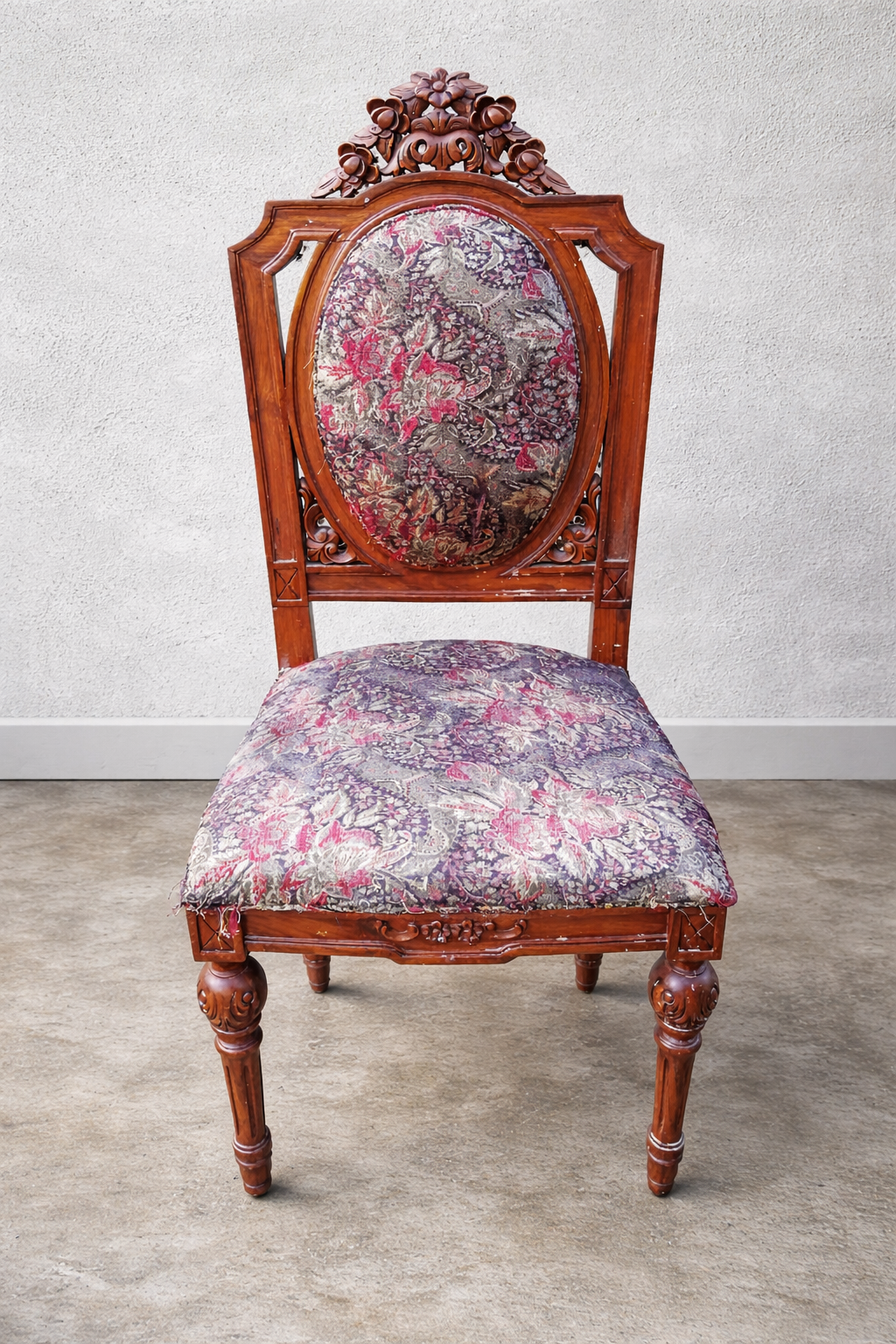 Vintage throne chair available for reupholstery and painting your choice of colour