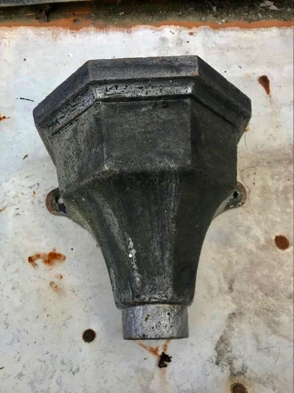 Cast Iron Rainwater Hopper