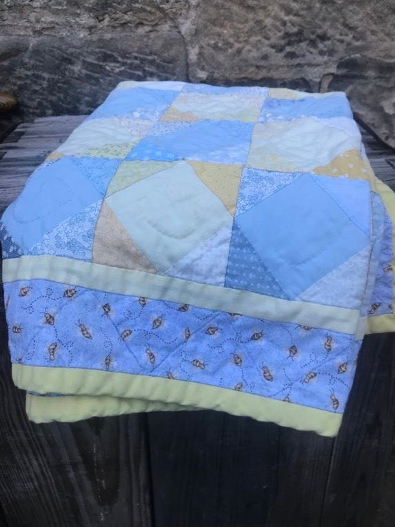 Vintage patchwork baby blanket / playmat patchwork quilt