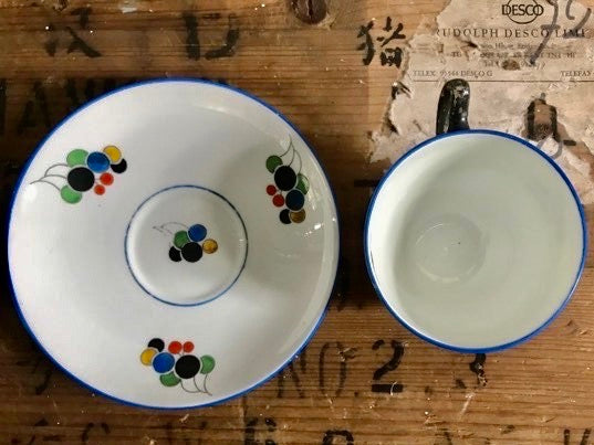 Gorgeous Art Deco set of 4 teacups