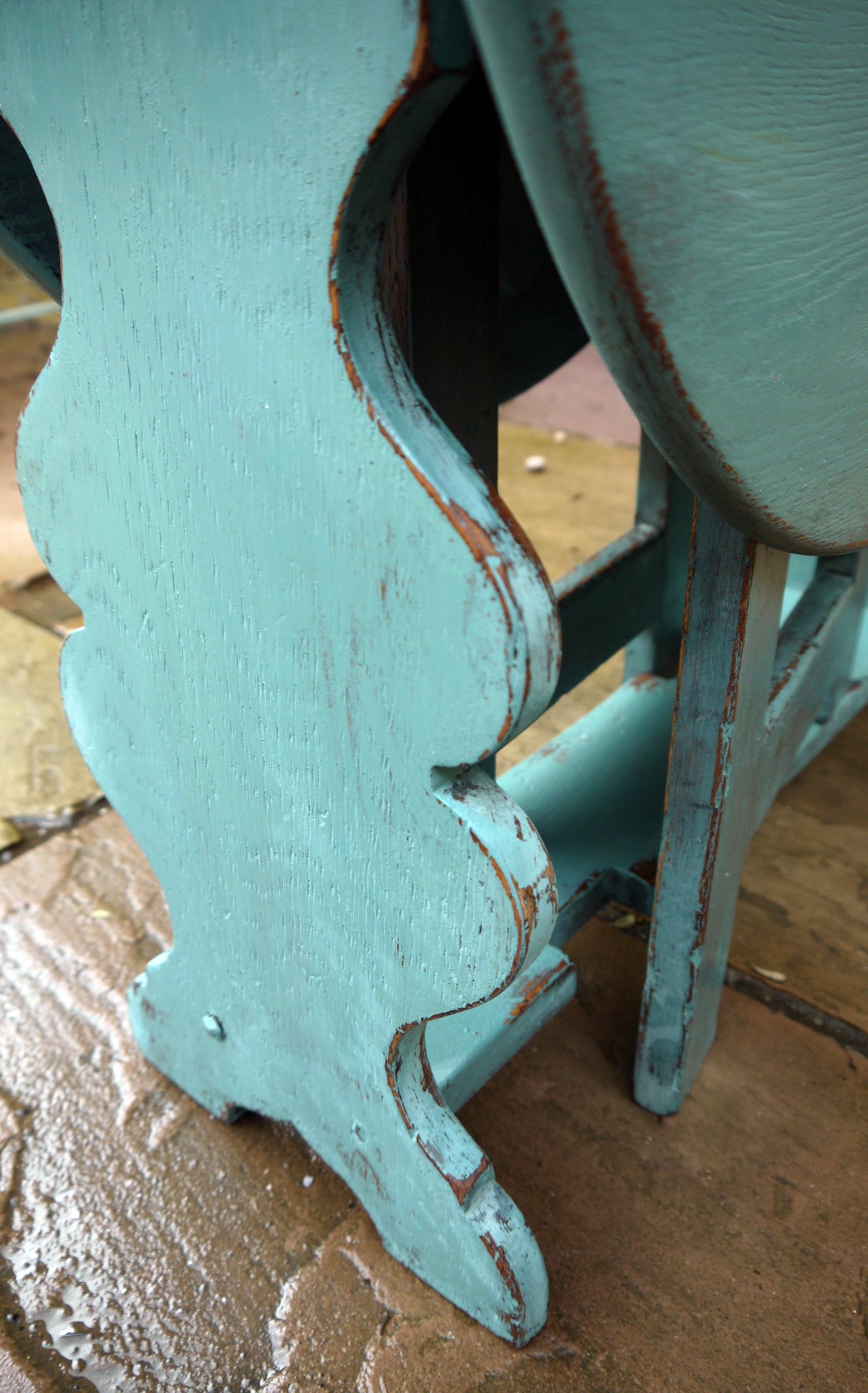 Cute little dropleaf coffee table painted in traditional milk paint Kitchen Scale