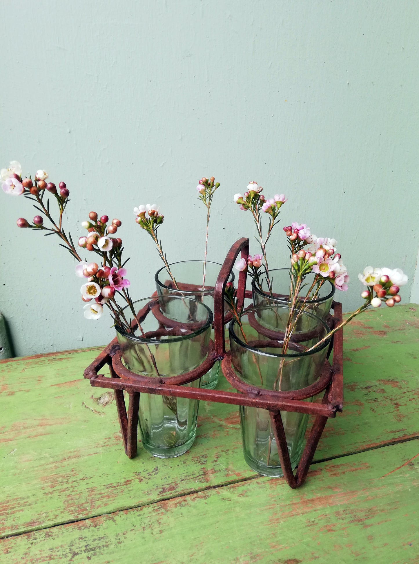 Antique glass carrier