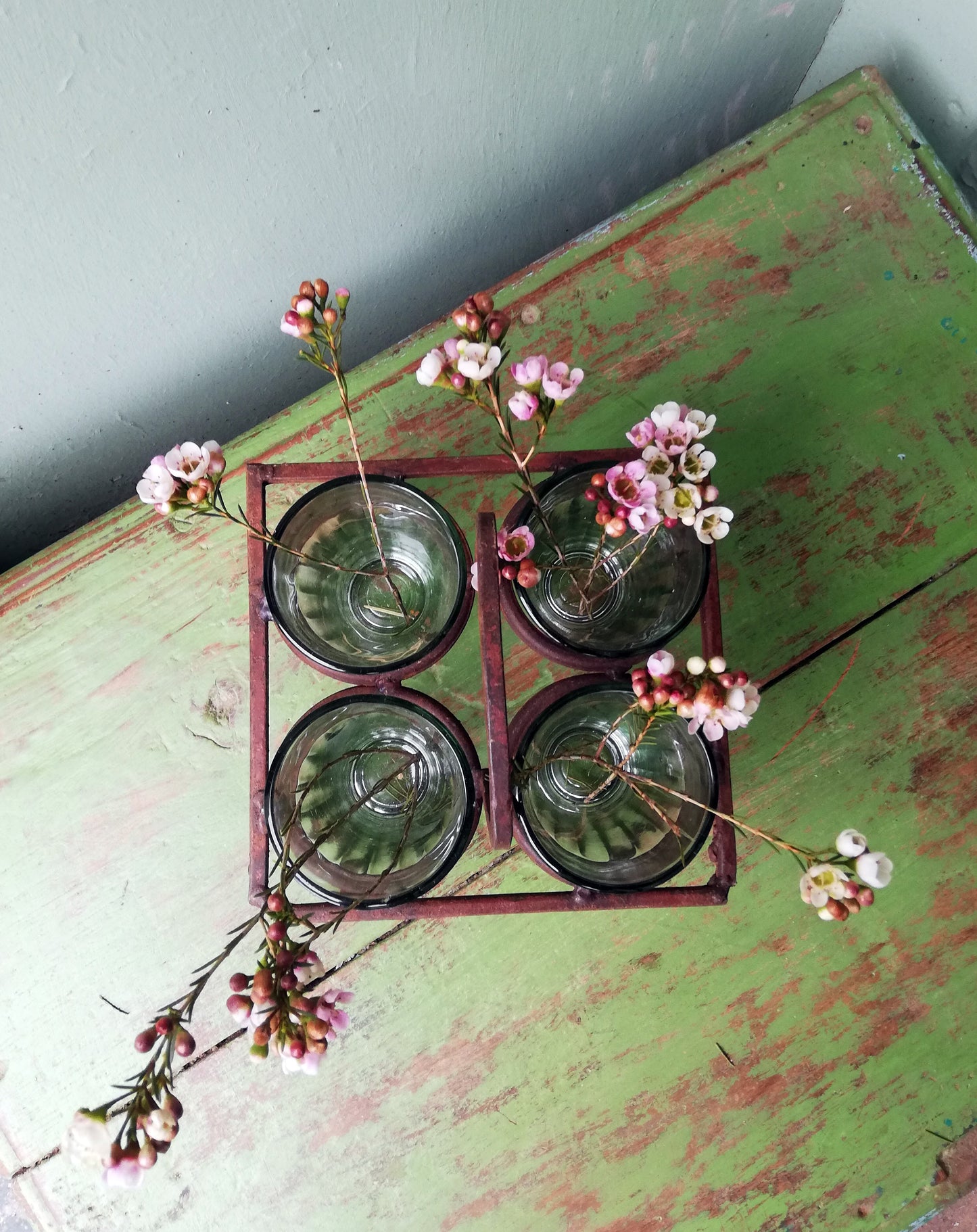 Antique glass carrier