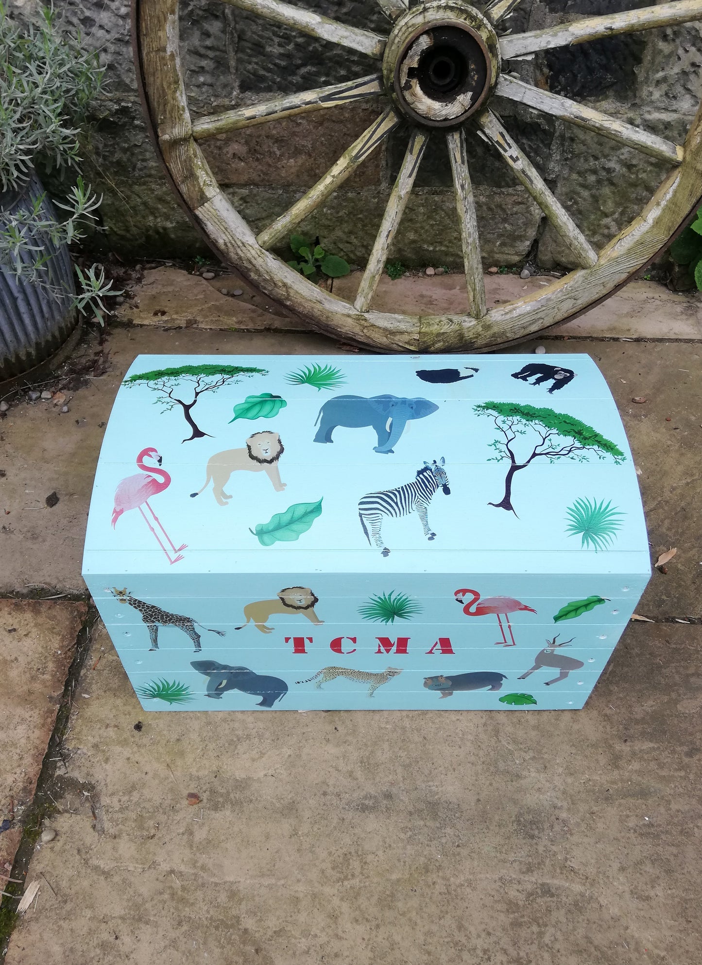 Children's personalised wooden storage chest / trunk with Jungle theme
