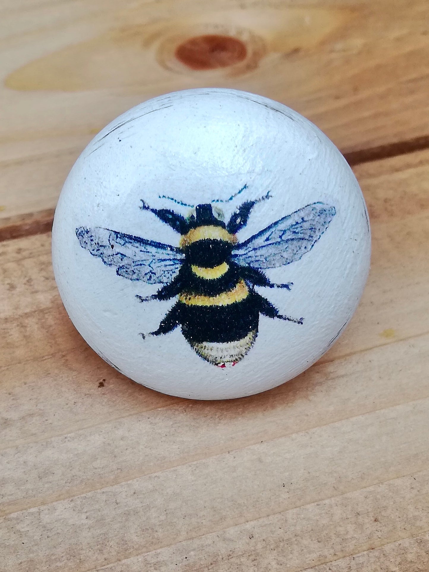 Hand made Bee design Vintage Style Drawer Knob furniture handle