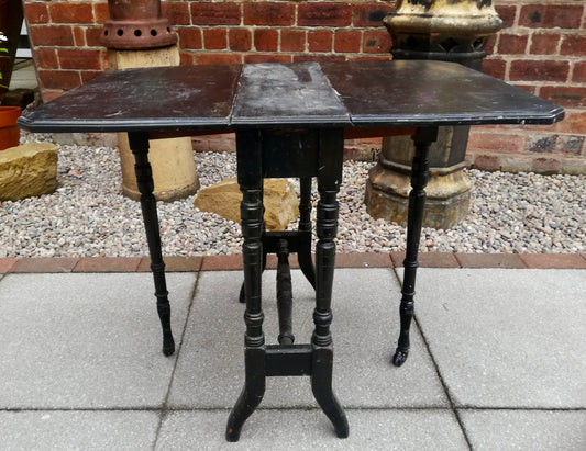 Vintage drop-leaf available for  painting your choice of colour