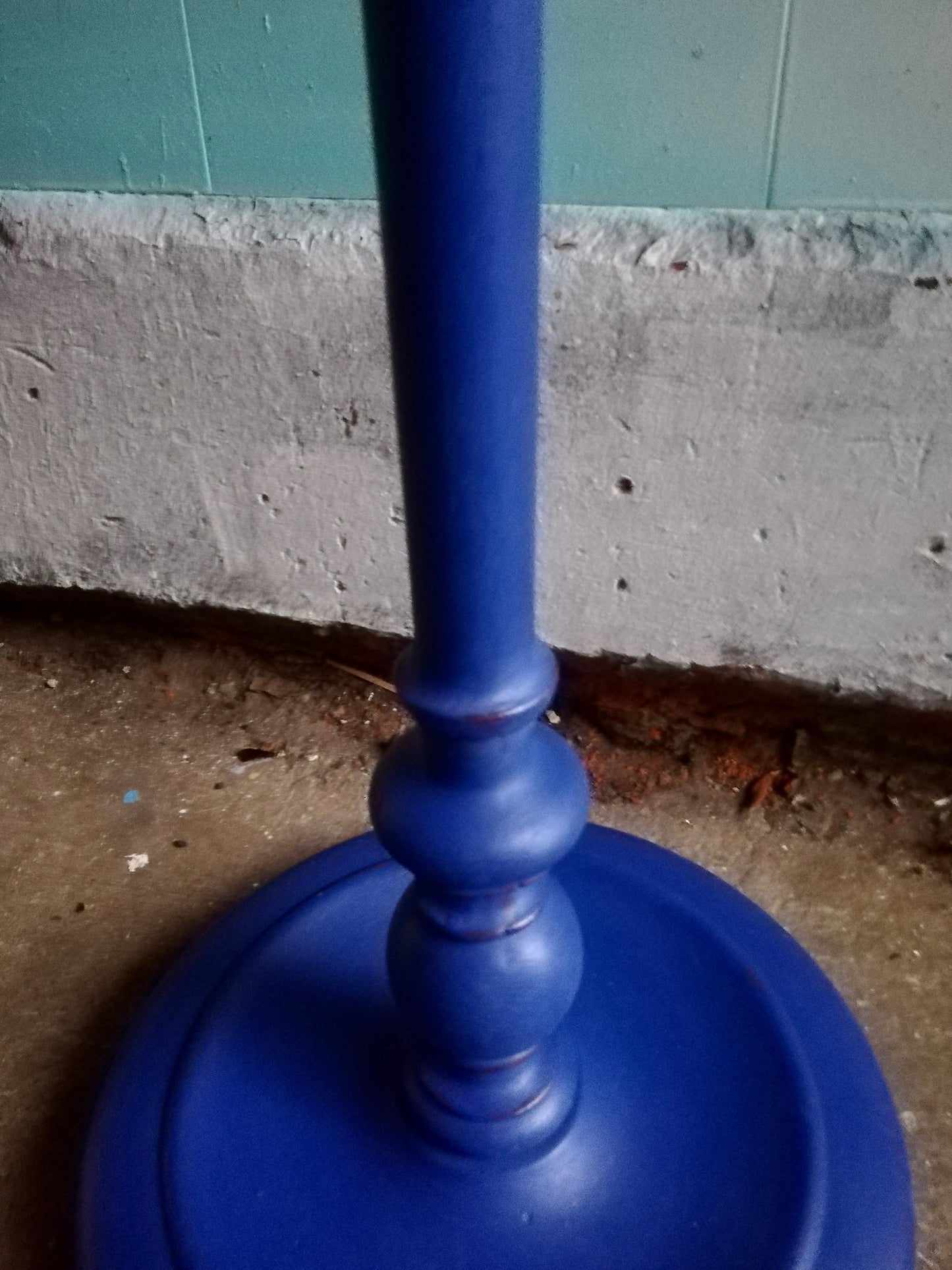 Revamped standard lamp painted in Annie Sloan Chalk Paint