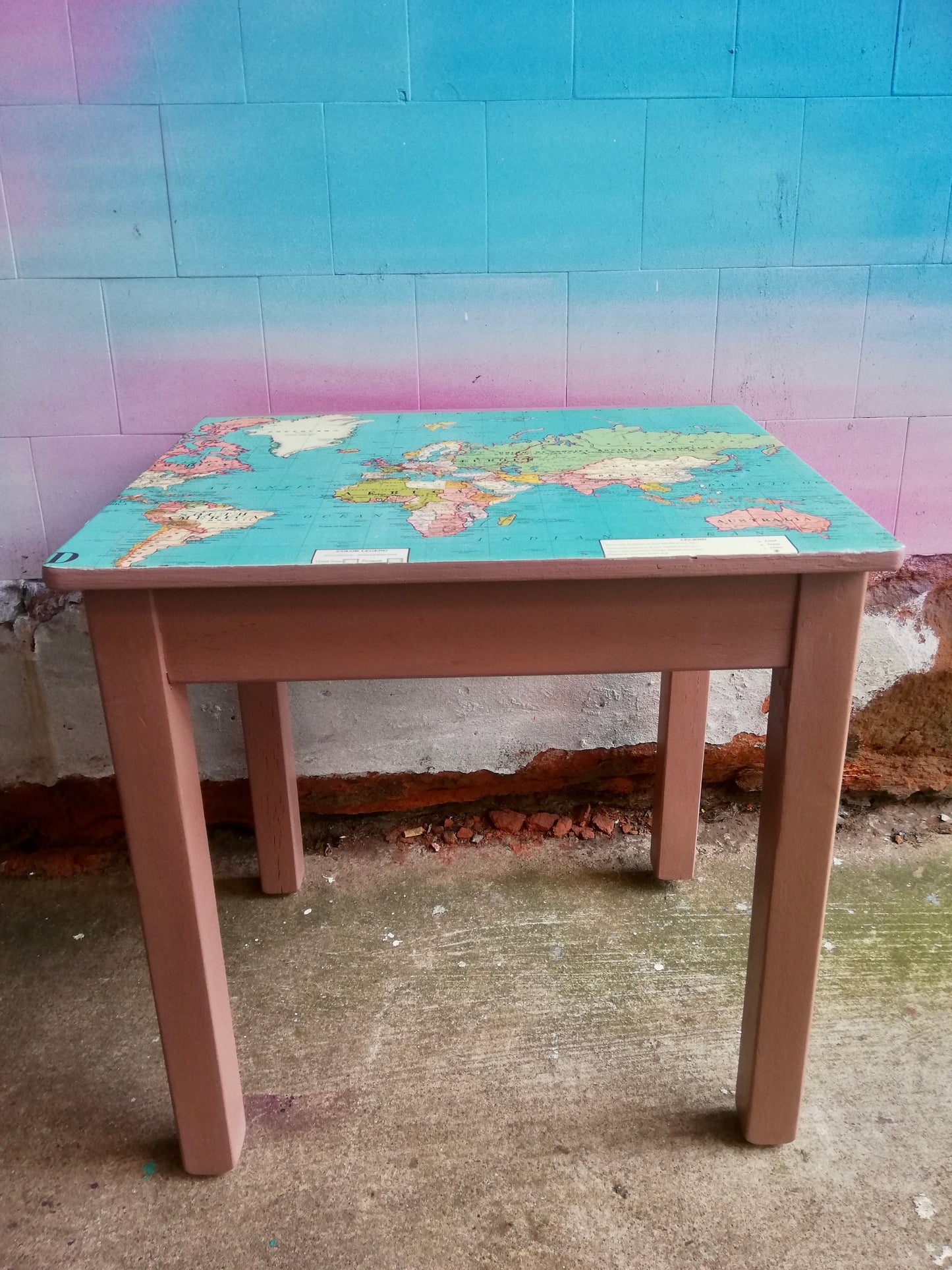 Commission for Rupert revamped school desk