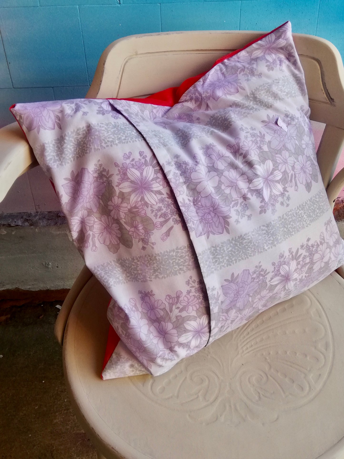 Hand Made cushion in velvet with vintage fabric back
