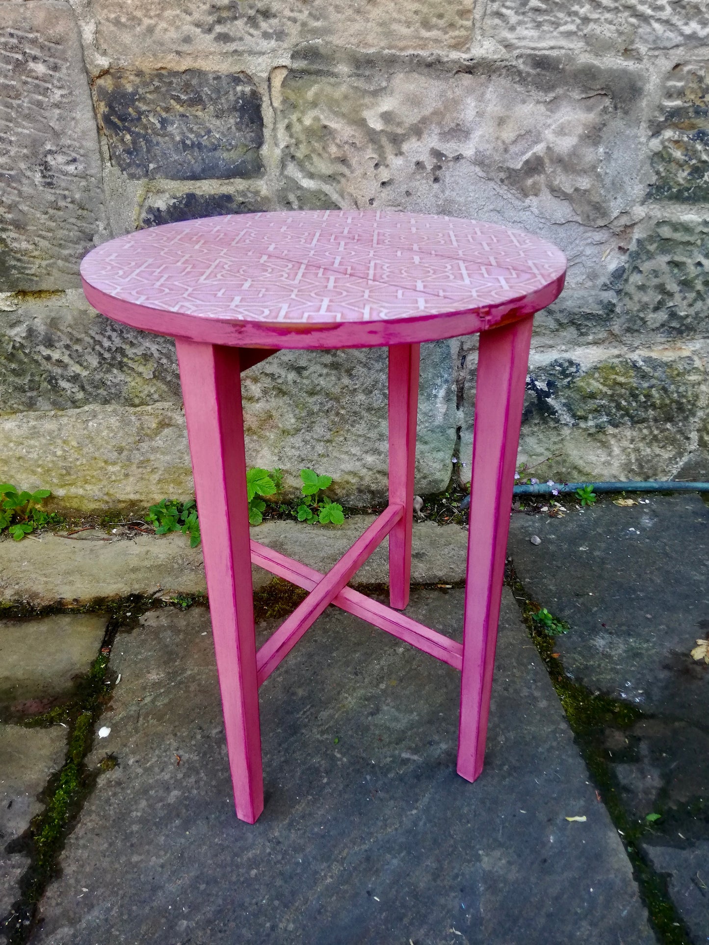 Vintage round folding Coffee / side table