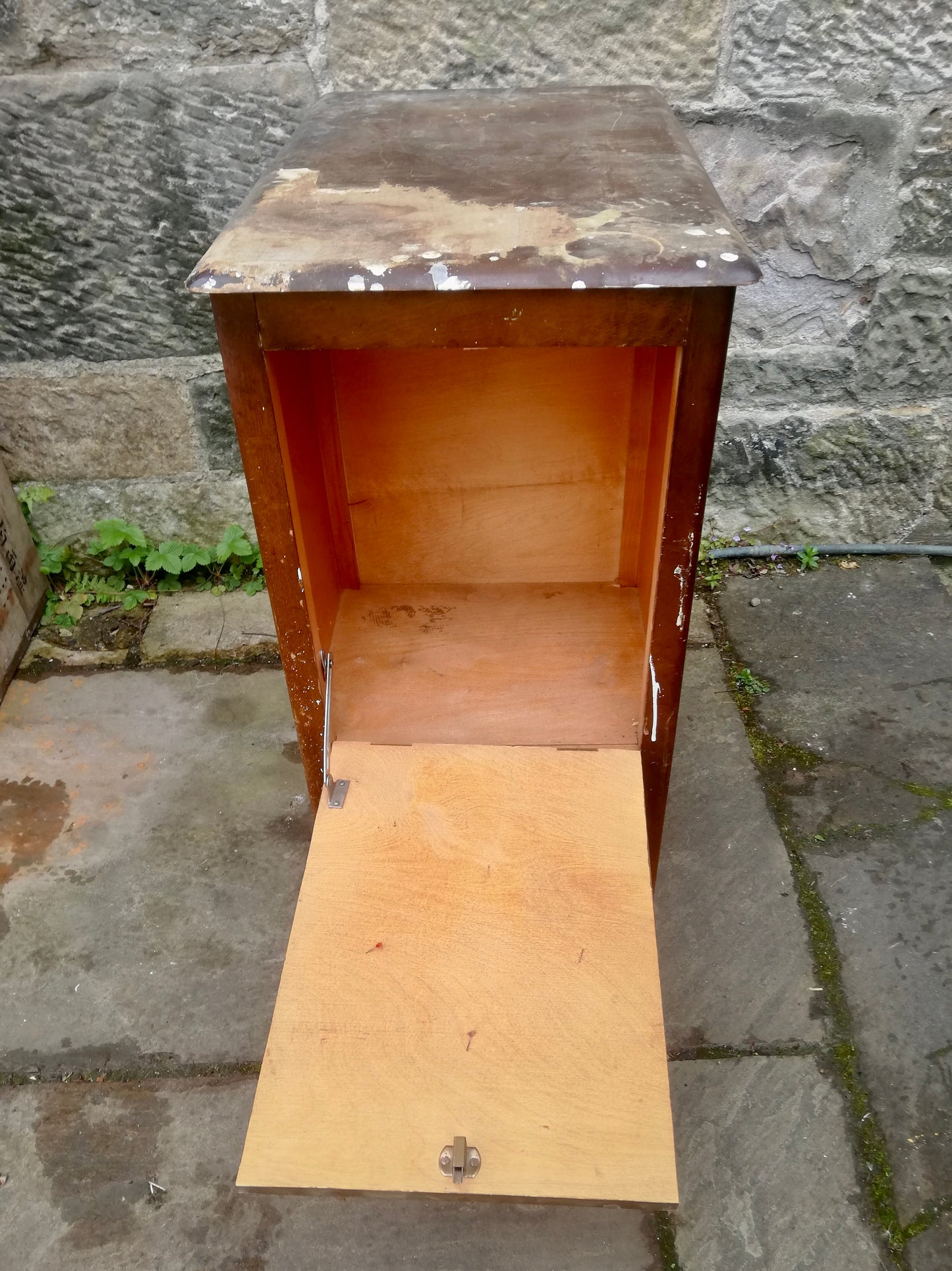 Bedside / side table available for painting - price includes painting