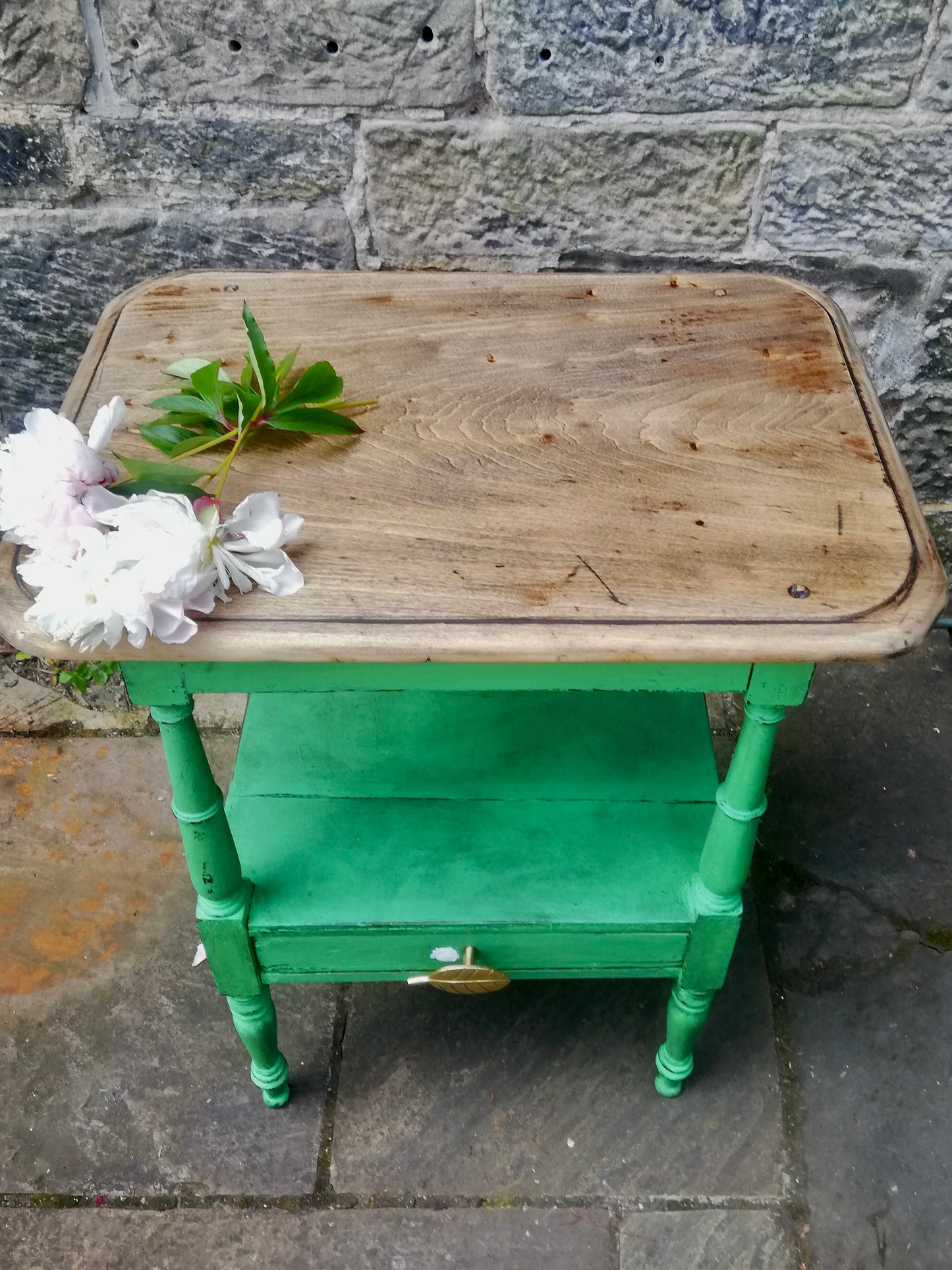 Bedside / side table / console table in Antibes green