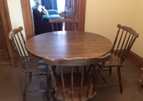Vintage round Dining Table - to have it painted please contact me to discuss what you would like.