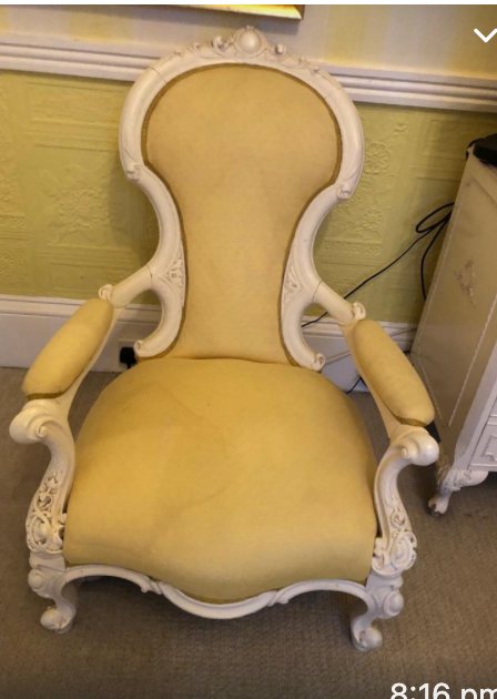 Commission white furniture set