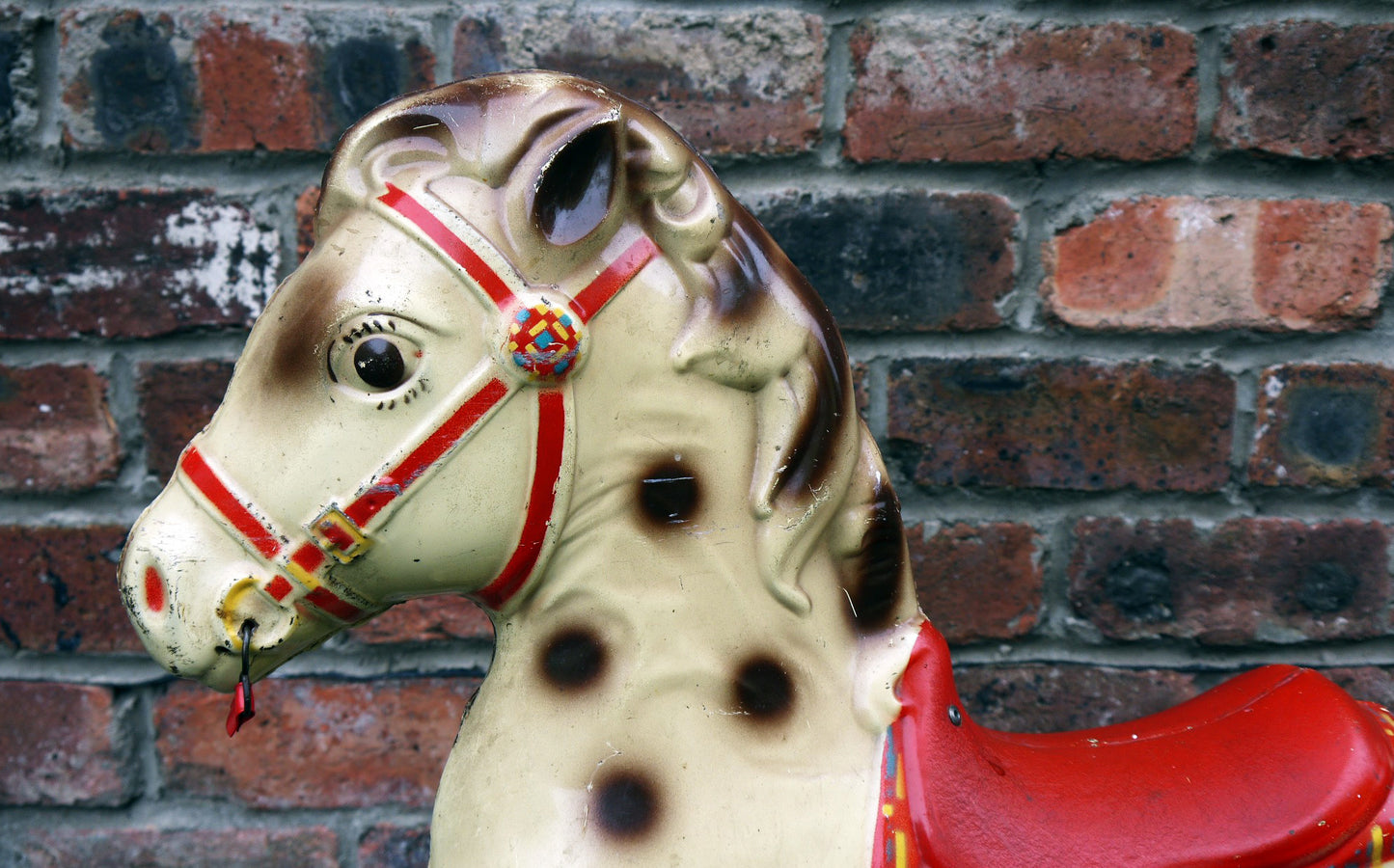 Vintage Mobo Bronco Rustic metal Pedal Horse toy