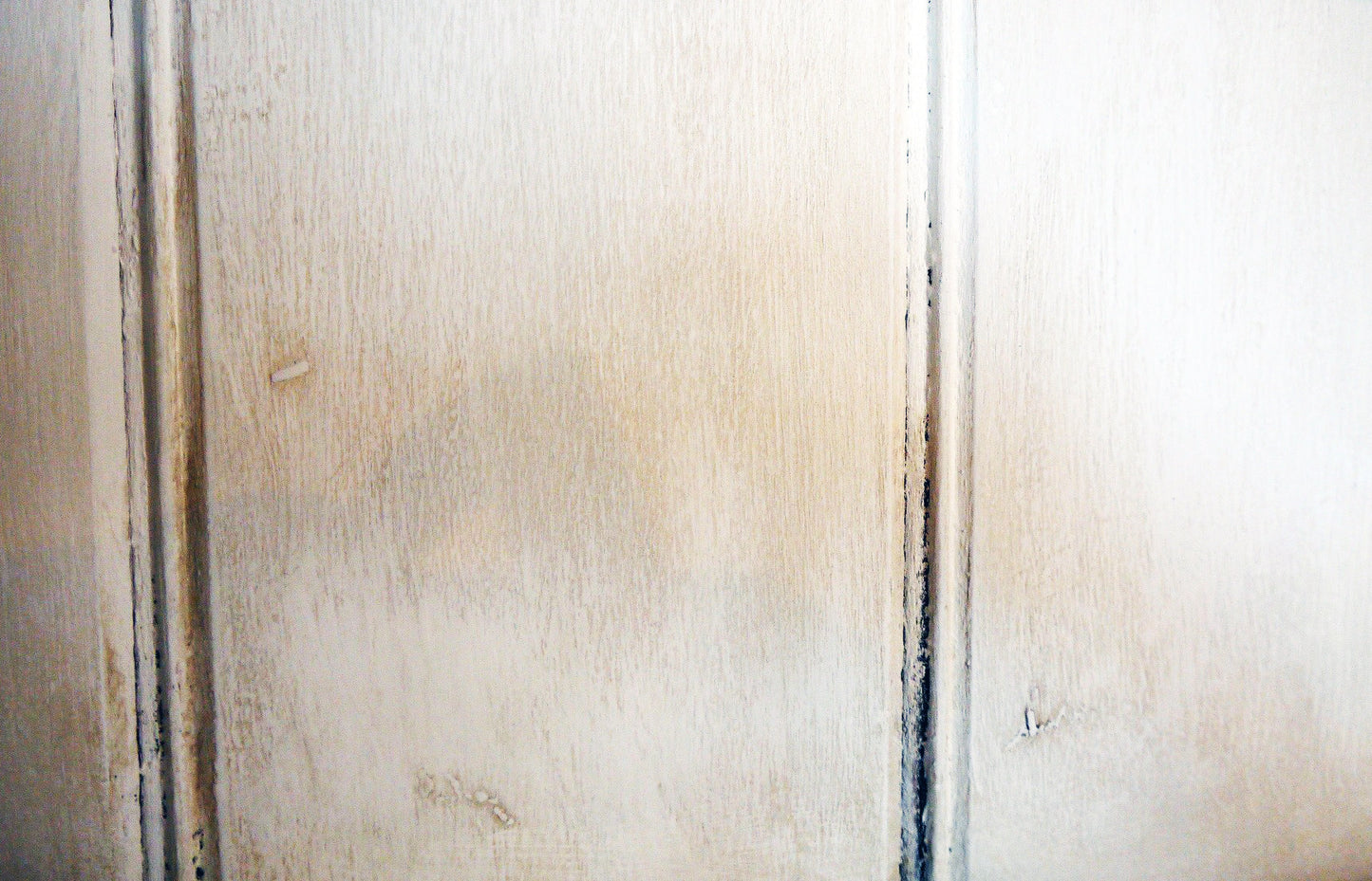 Vintage carved oak kitchen dresser painted in a soft cream and distressed and antique glazed for a vintage finish