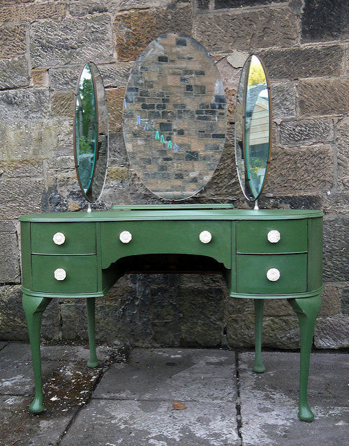 Vintage dressing table in miss mustard seed milk paint boxwood green