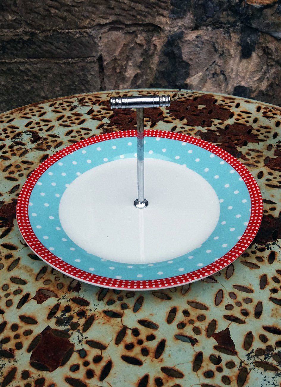 Vintage style cake stand / sandwich plate