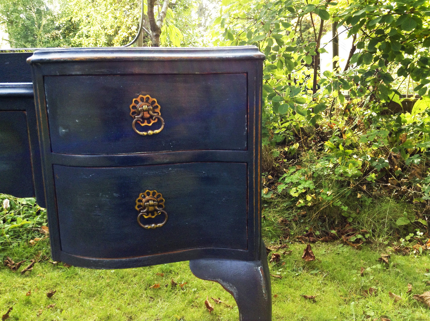 shabby chic hand painted dressing table in Miss mustard seed milk paint artissimo by Emily Rose Vintage