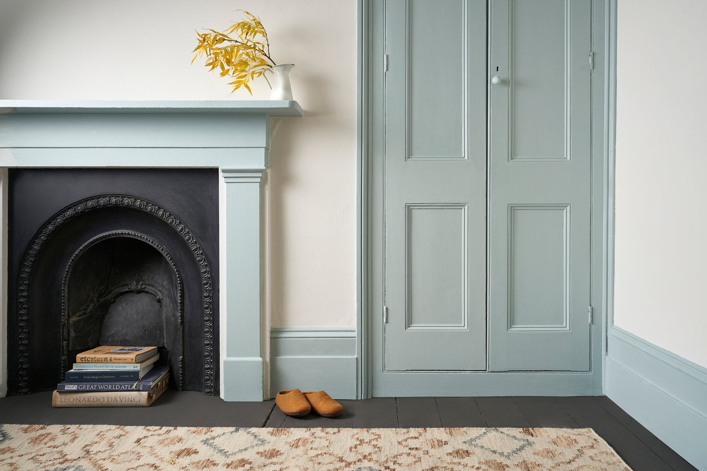 Annie Sloan Satin - for furniture and interior wood