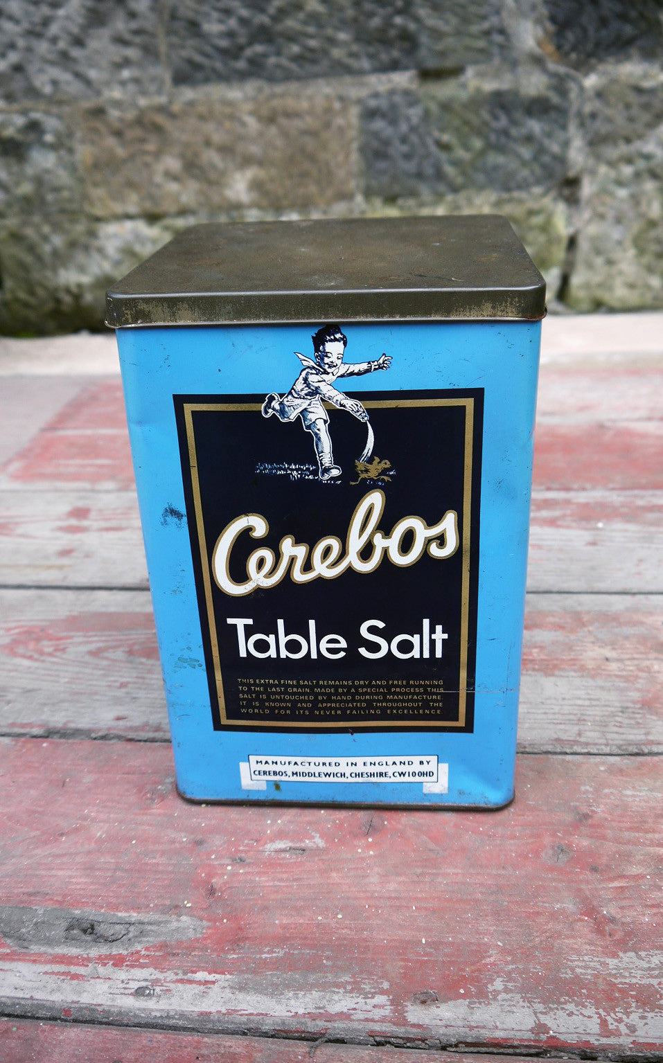 Large vintage cerebos table salt storage tin Made by Cerebos Limited in England NW10.
