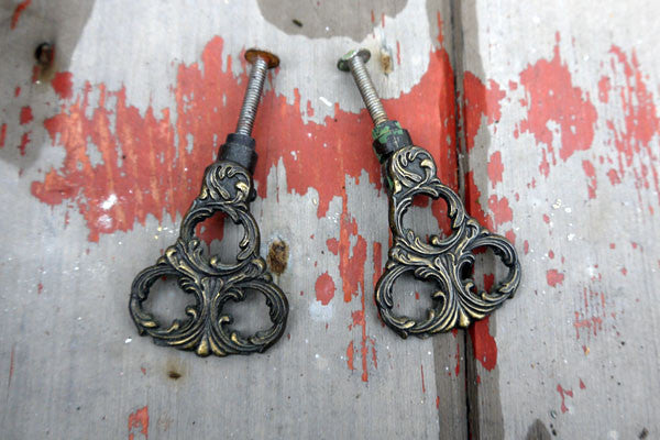 Vintage round cupboard droplet cabinet knobs handles drawer pulls