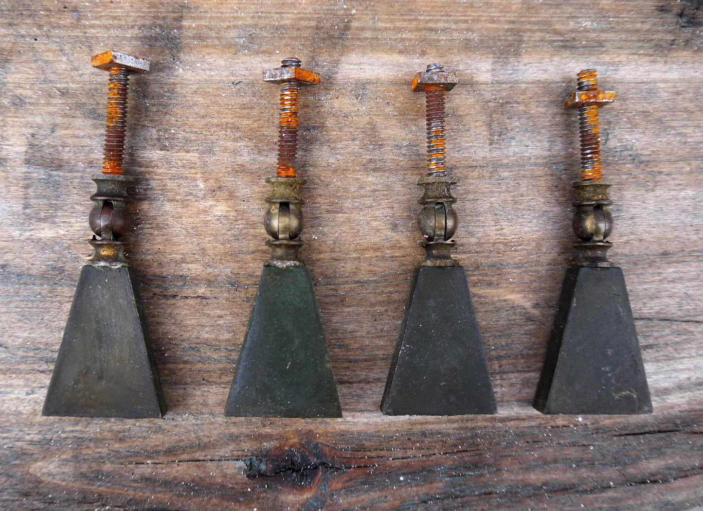 Set of 4 vintage cupboard cabinet knobs handles drawer pulls