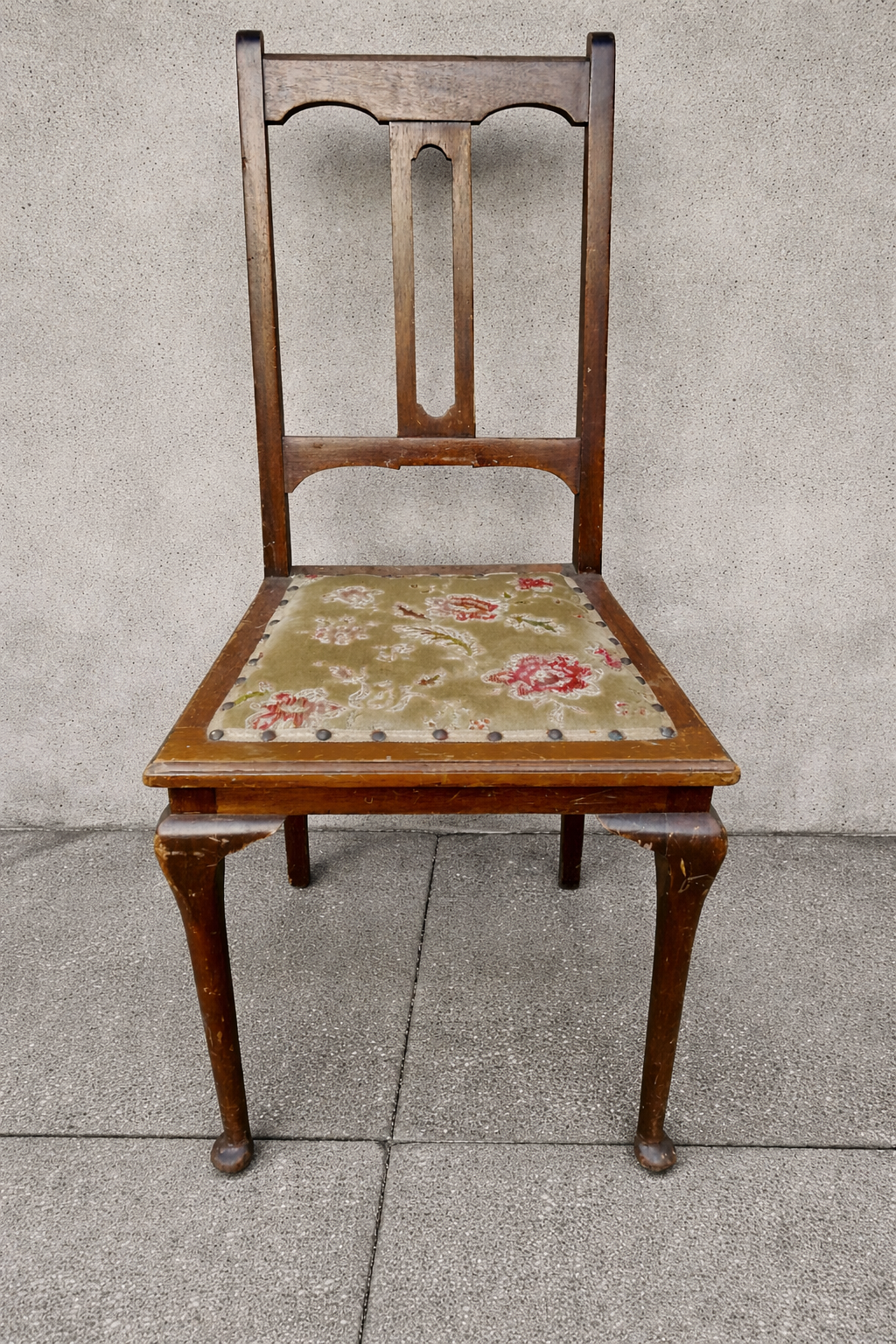 Antique vintage chair available for reupholstery and painting your choice of colour. Price includes upholstery and painting