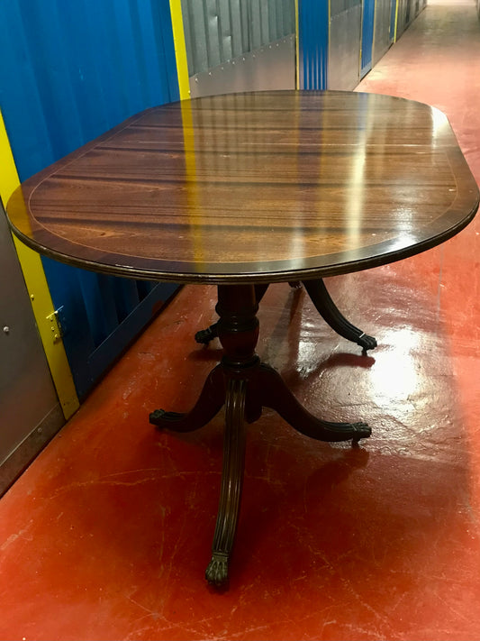 Vintage Oval extending pedestal dining table  - to have it painted and refurbished please contact me to discuss what you would like.