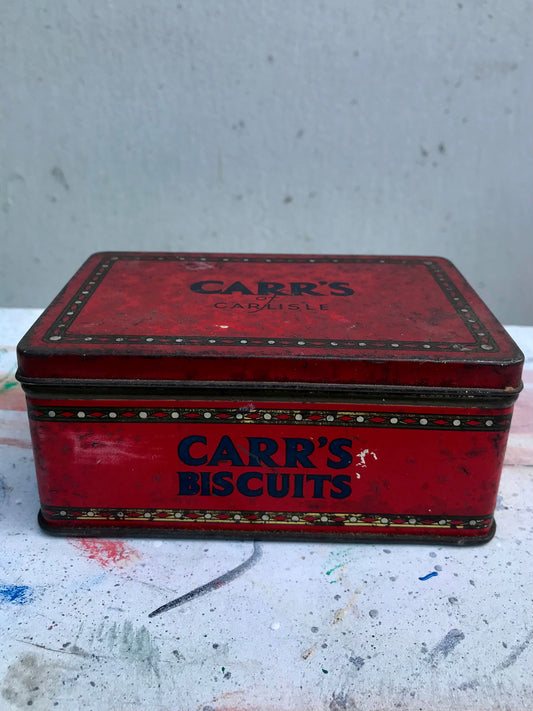 Vintage Carr's of Carlisle tin