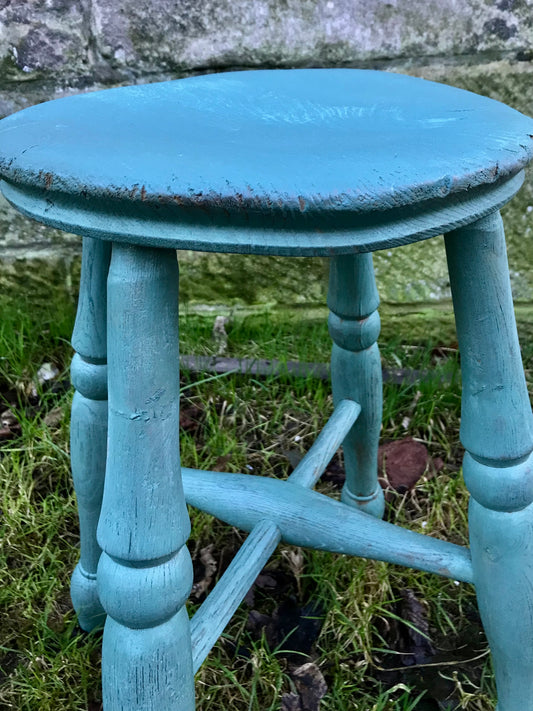 Vintage Primitive vintage  stool painted in Milk paint