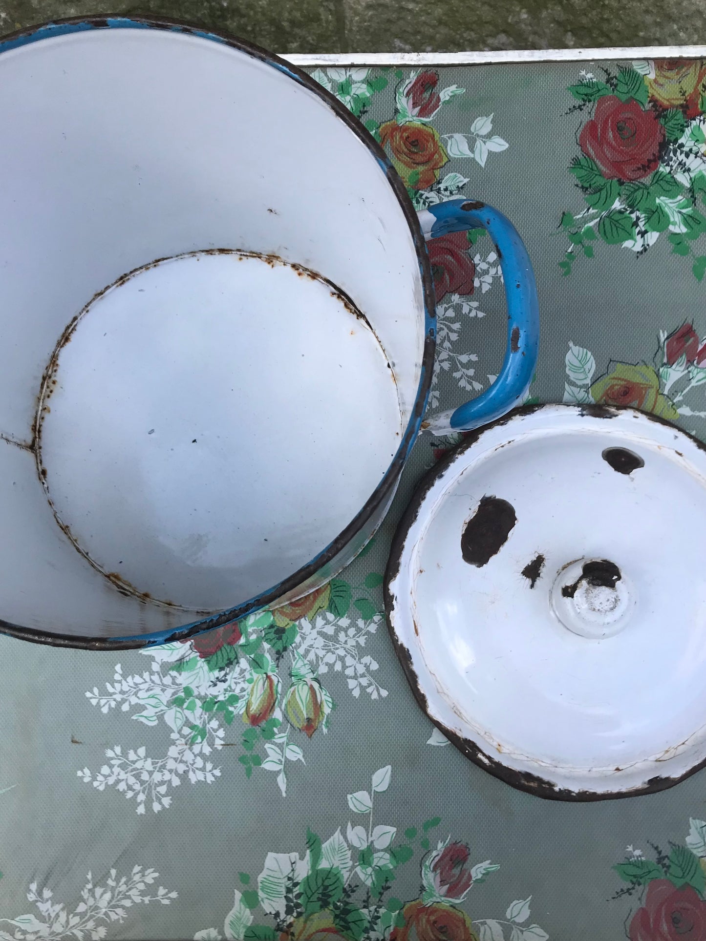 Vintage enamel bread bin