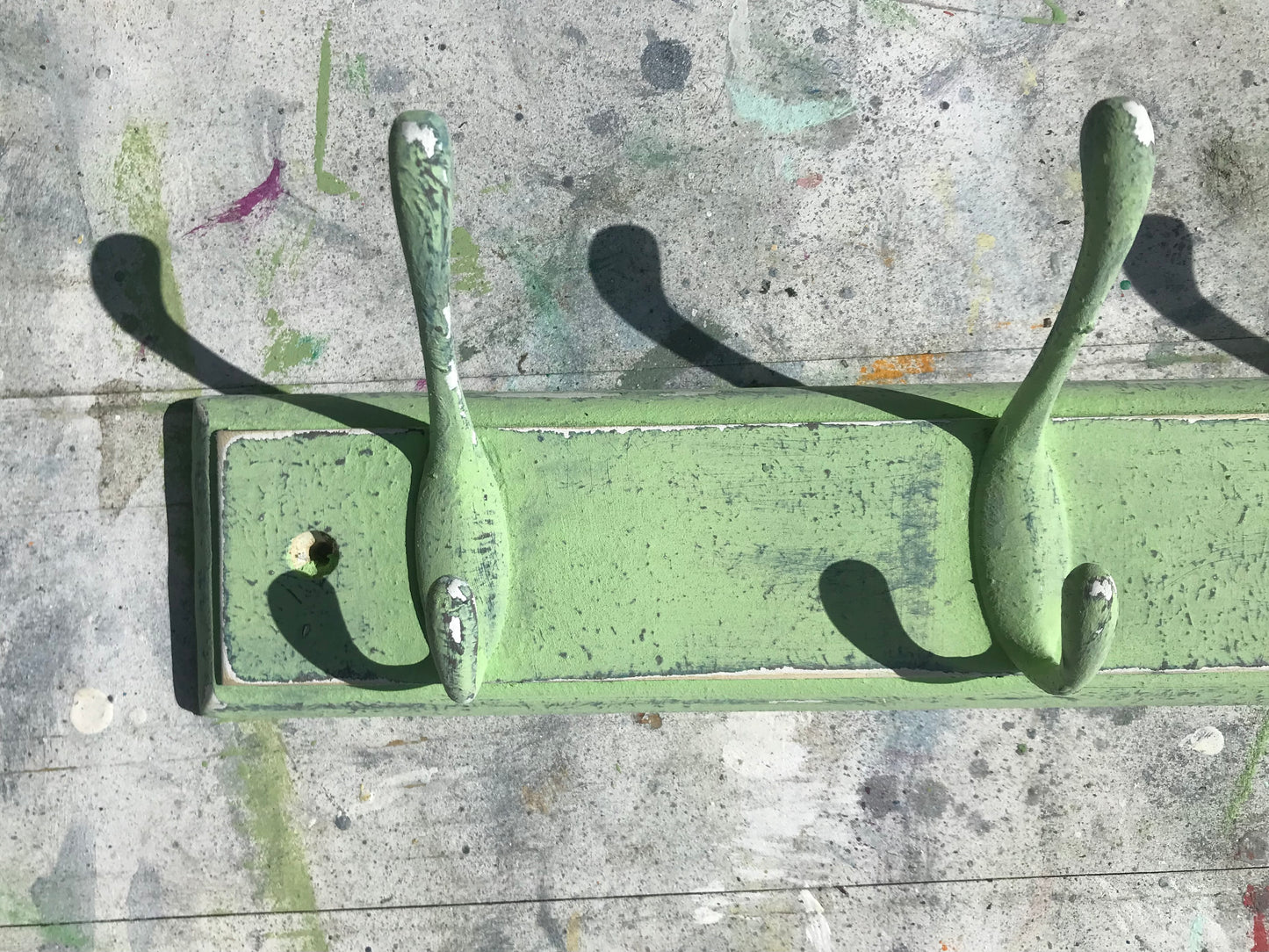 Saltwashed coat hook in minty green