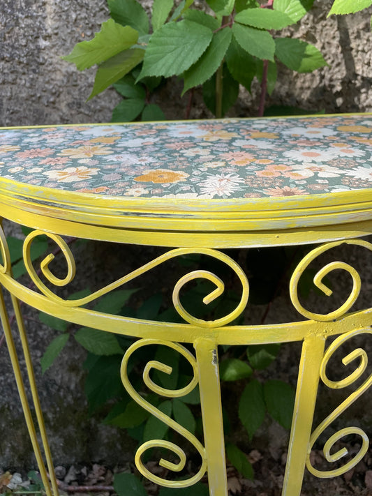 Vintage metal half moon table / plant stand