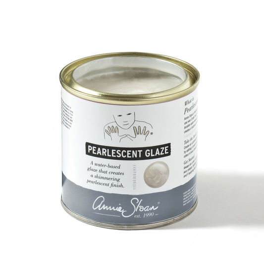 Annie Sloan - pearlescent glaze