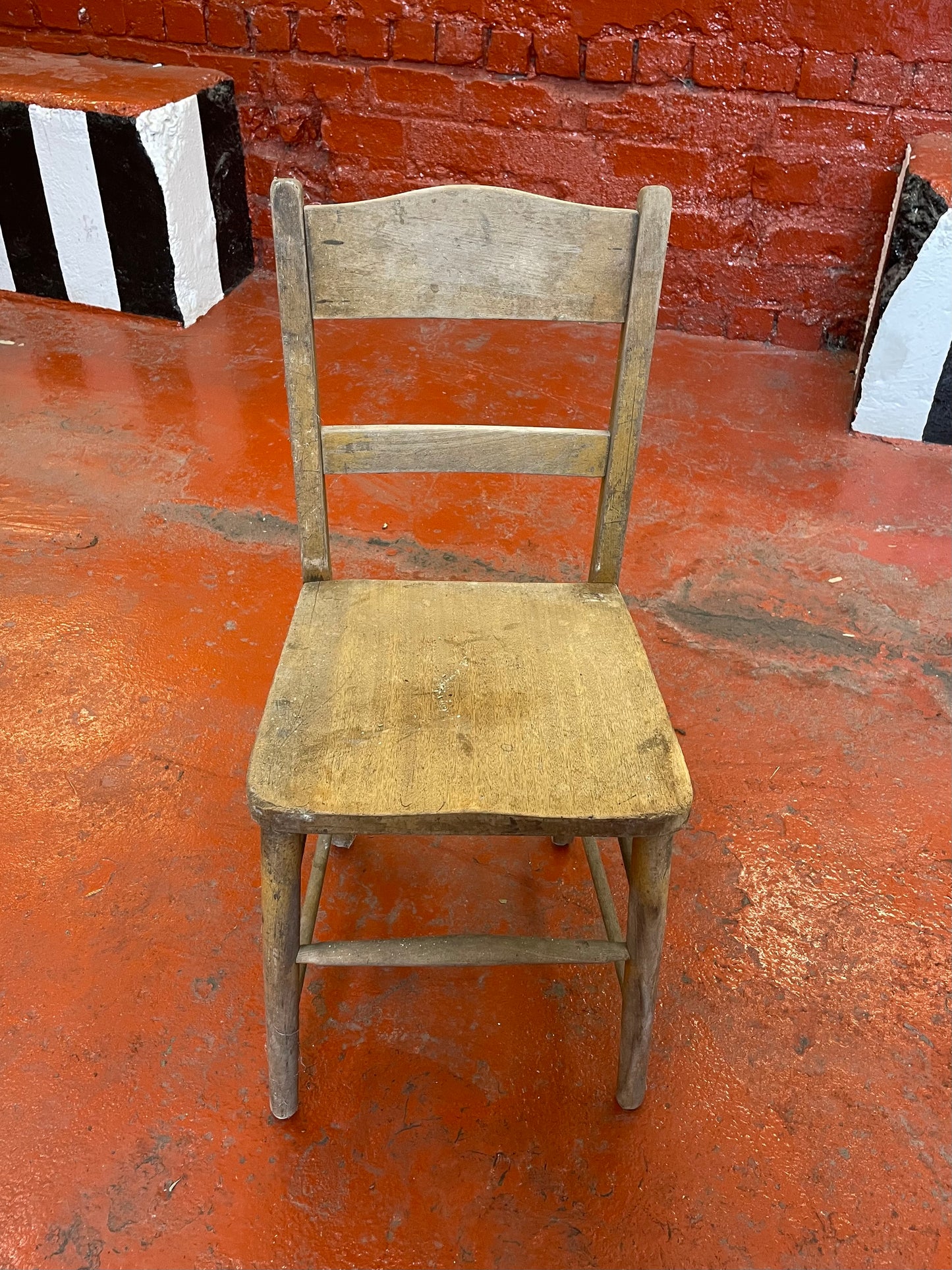 Set of 4 vintage dining chairs available for painting
