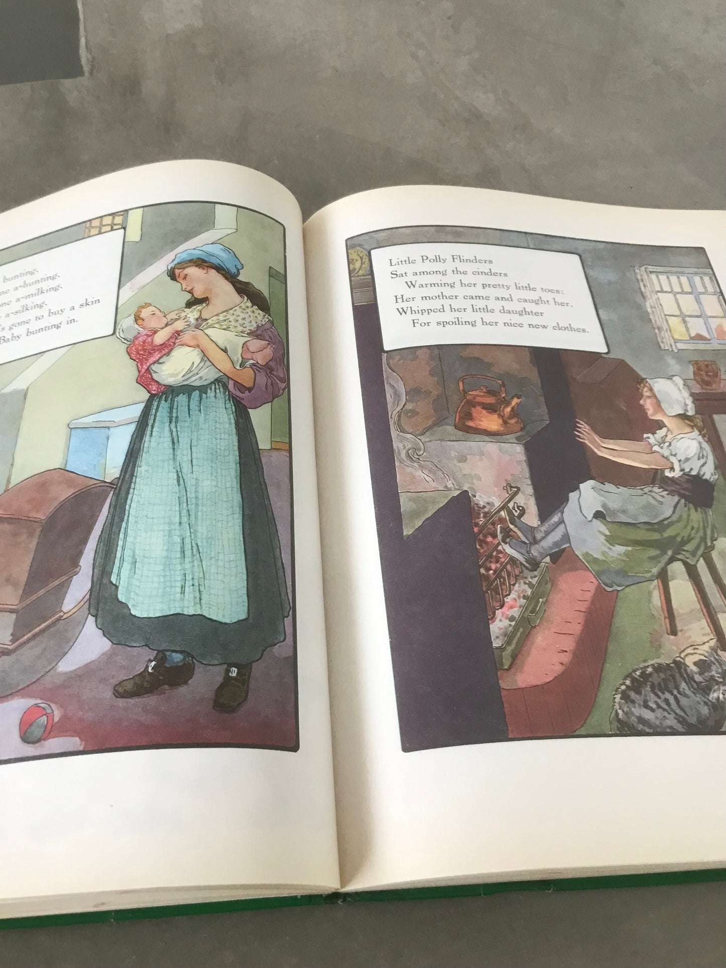 Vintage Mother Goose children's book - The Classic Volland Edition - 1981 Rand McNally and Company
