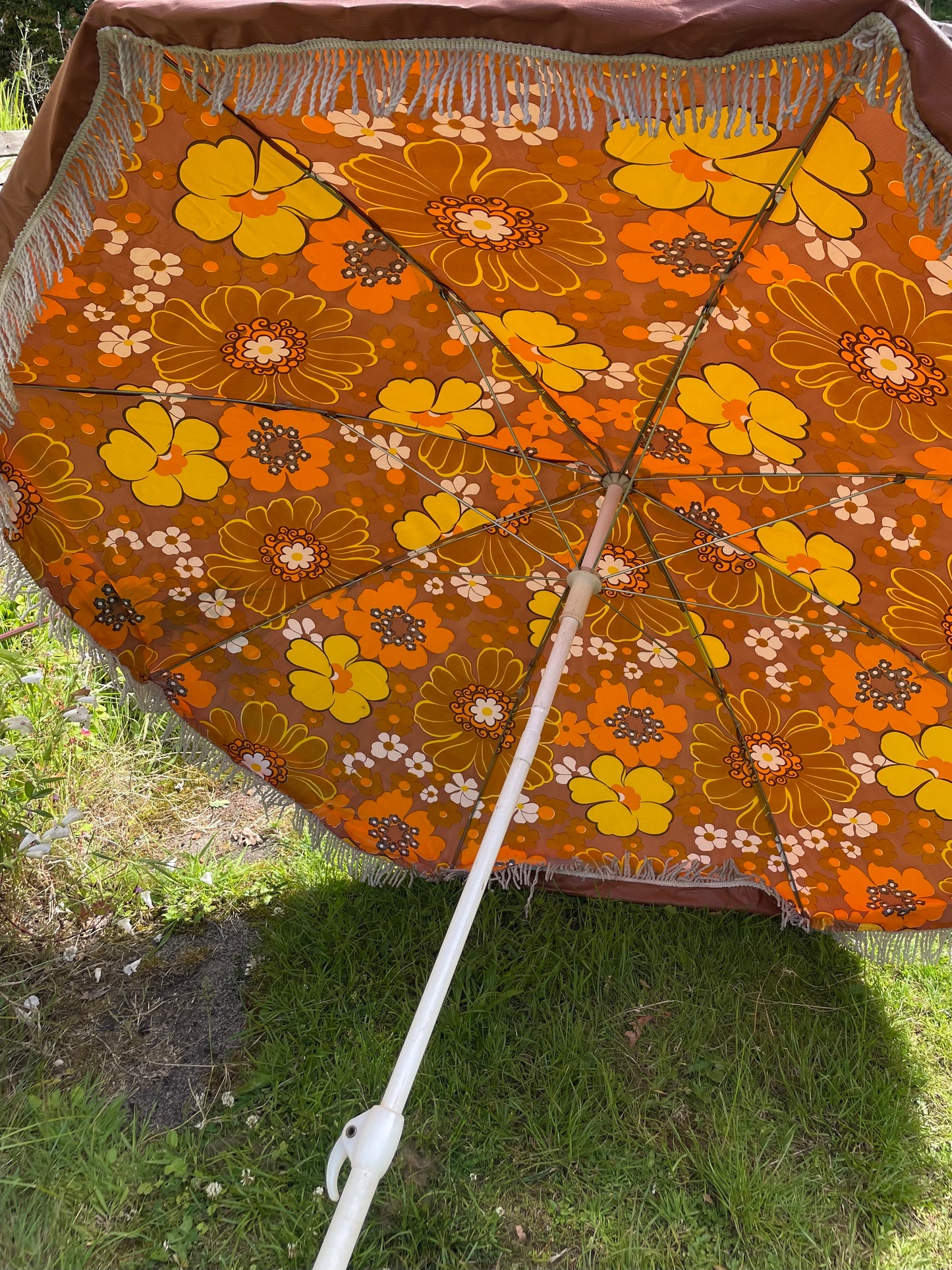 Vintage 1960's / 1970's garden parasol