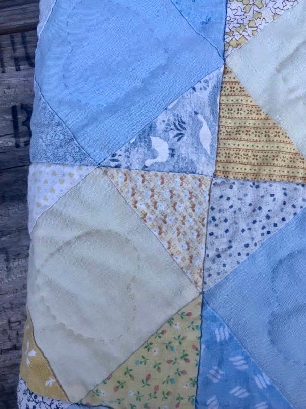 Vintage patchwork baby blanket / playmat patchwork quilt