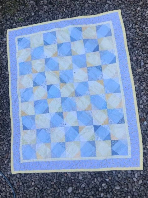 Vintage patchwork baby blanket / playmat patchwork quilt