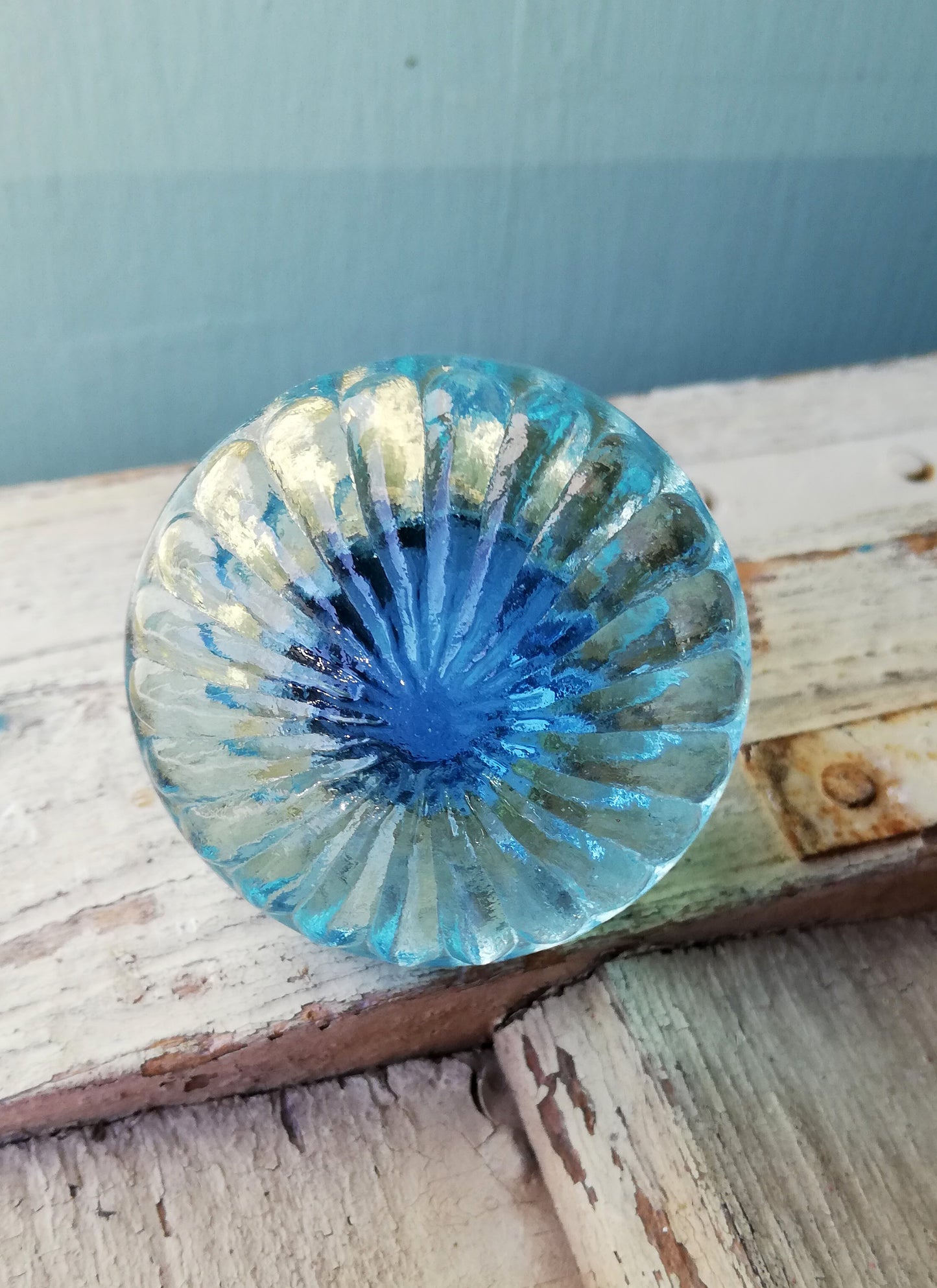 Antique style glass drawer knobs