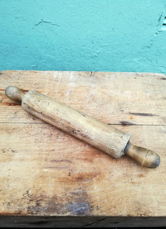 Beautiful vintage rolling
