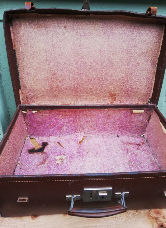 Vintage suitcase ready for revamp of keep it as is