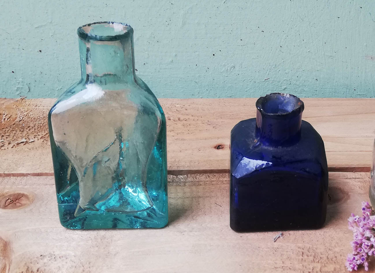 Set of 2 tiny antique glass bottles