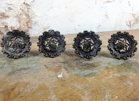 Vintage round furniture handles - set of 4